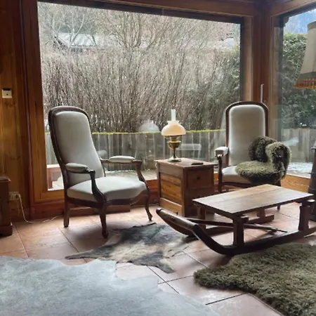 Authentic In Chamonix-mont-blanc Σαλέ *