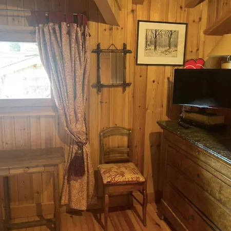 Chalet Authentic In Chamonix-mont-blanc