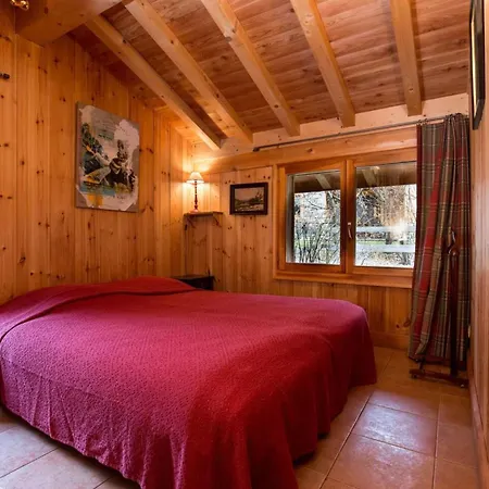 Authentic In Chamonix-mont-blanc Σαμονί