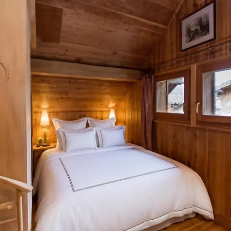 Authentic In Chamonix-mont-blanc 샤모니