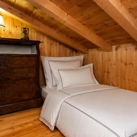 Chalet Authentic In Chamonix-mont-blanc