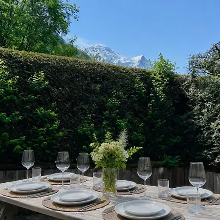 Authentic In Chamonix-mont-blanc Chalet *